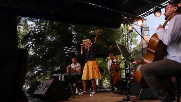 Szidi Tobias - foto Vojmír Blažek_4