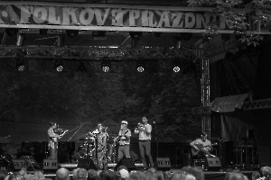 Bára Hrzánová & Condurango - foto Barka Fabiánová_10
