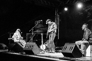 Tim Eriksen & Omar Sosa & Gustavo Ovalles - foto Barka Fabiánová_9