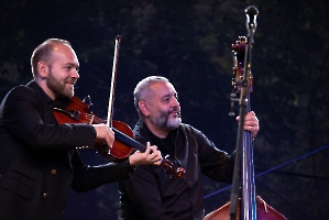 Júlia Kozáková & Manuša, foto Yvetta Stránská_5