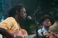 HABIB KOITE & ERIC BIBB (Mali, USA)