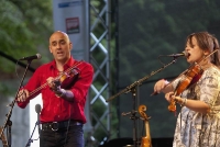 ELIZA CARTHY (GB) & TIM ERIKSEN (USA)