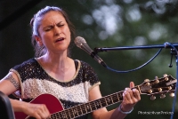 DOROTA BAROVÁ & LENKA DUSILOVÁ & BEATA HLAVENKOVÁ