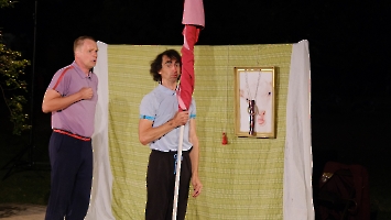 28. 7. Bratři Ebnové, Lina_. Sváteční odpoledne ve Staré tkalcovně_79