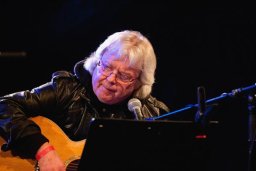 23. 7. 2012 "PÍSNIČKÁŘI A BARIÉRY"