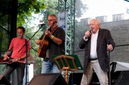 26. 7. 2012 "HUDBA A BARIÉRY"