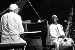 Omar Sosa &amp; Seckou Keita &amp; Gustavo Ovalles foto Barka Fabiánová